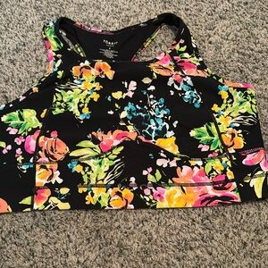 Women’s sports bra